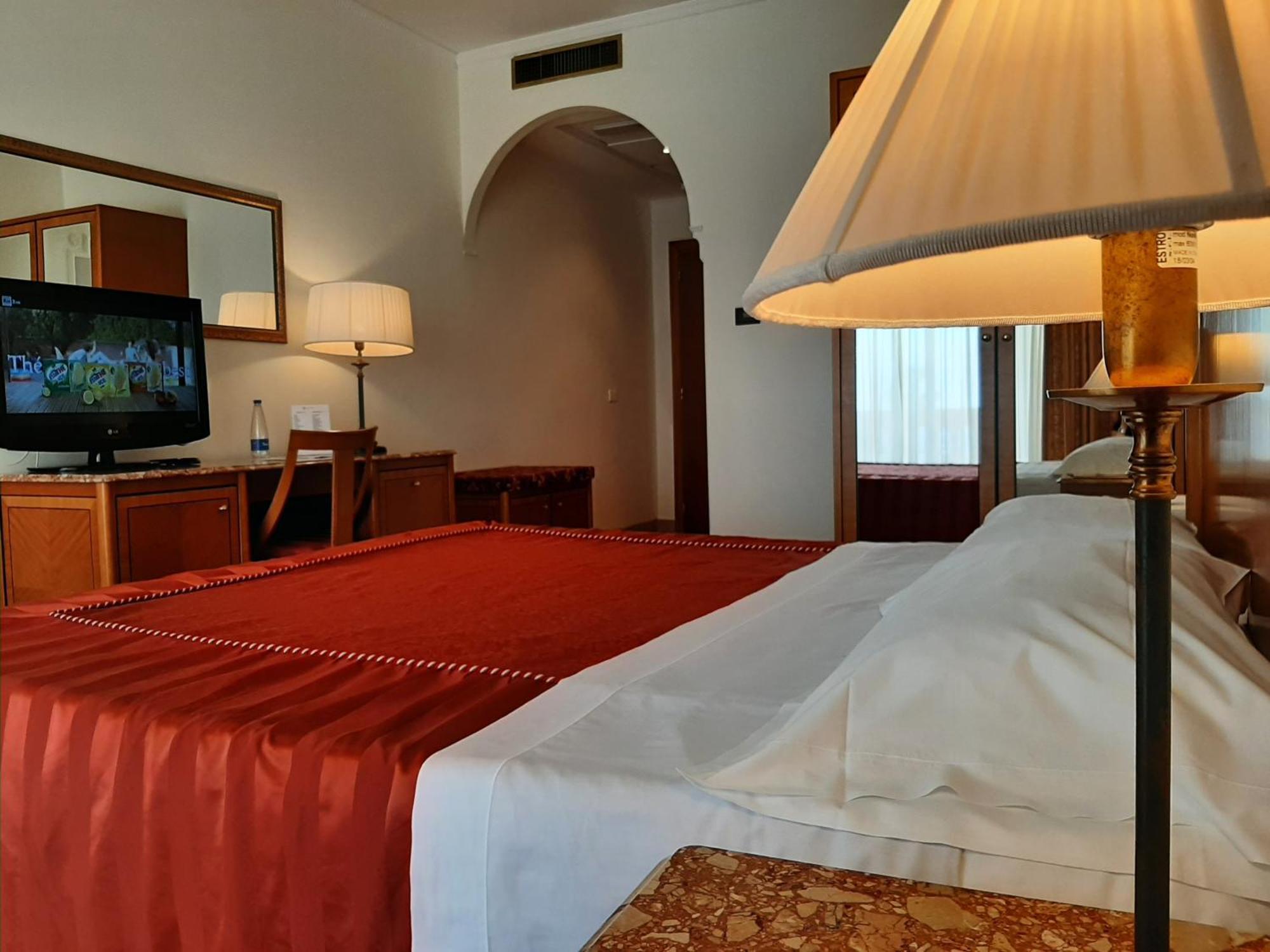 Parco Dei Principi Hotel 로첼라 이오니카 외부 사진