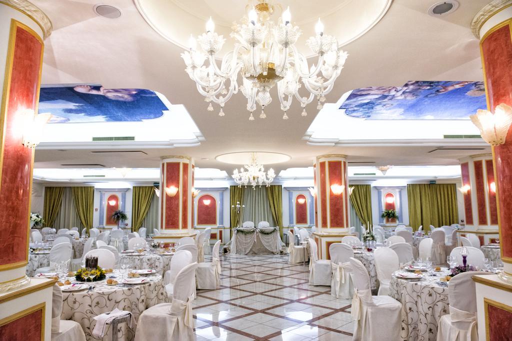 Parco Dei Principi Hotel 로첼라 이오니카 외부 사진